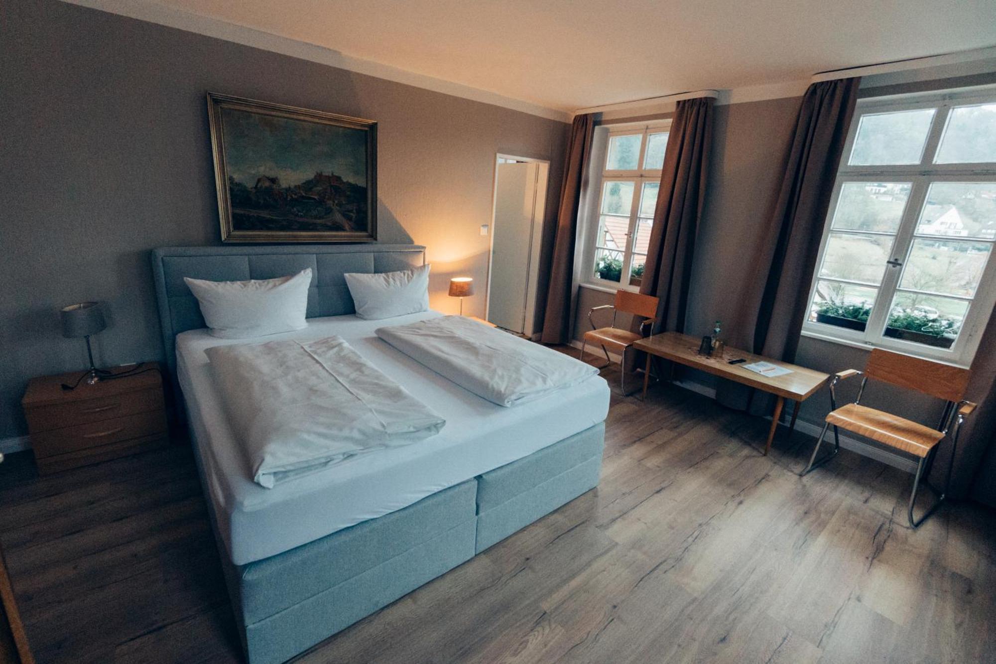 Gasthof Hotel Zur Post Egloffstein Ngoại thất bức ảnh