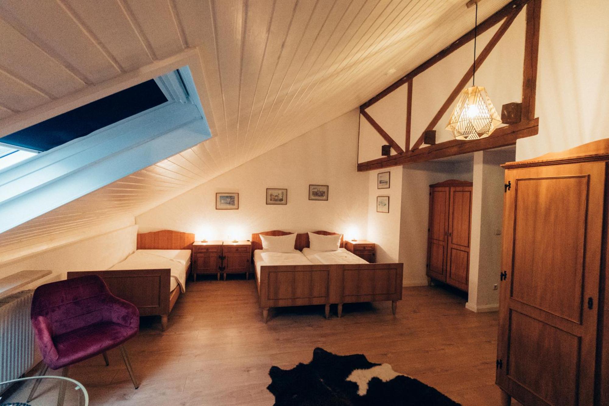Gasthof Hotel Zur Post Egloffstein Ngoại thất bức ảnh