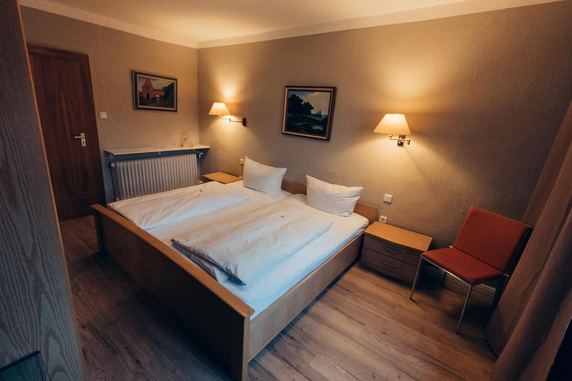 Gasthof Hotel Zur Post Egloffstein Ngoại thất bức ảnh
